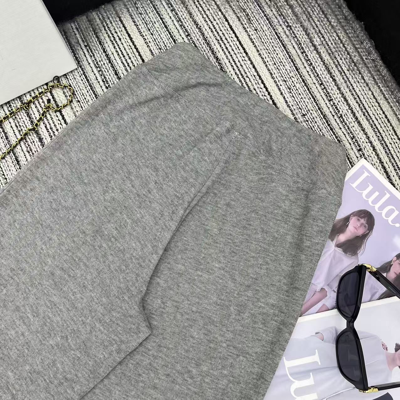 未使用 Alo Yoga スウェットパンツ ワイドパンツ - メルカリ