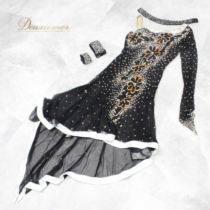 ブラック系 透け素材