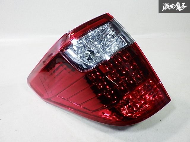 トヨタアルファード 20ANH20W GGH20W 純正右 運転席側テールランプ TOYOTA トヨタ アルファード 20 ANH20W GGH20W 純正 右 運転席側