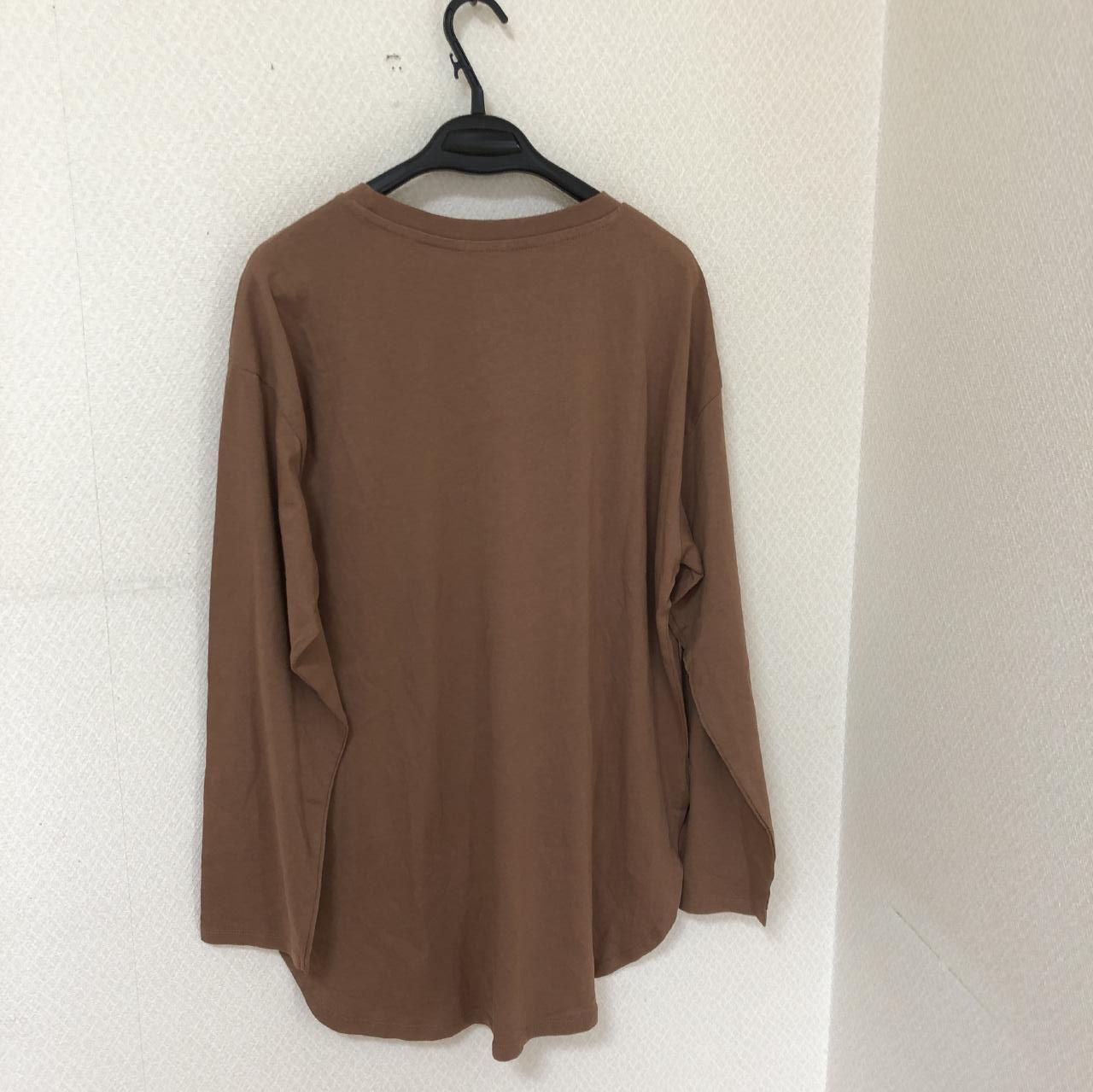 GU　レディース　ラウンドヘム　ロングスリーブ　長袖　Tシャツ　(長袖)　ブラウン　L　11号　大きいサイズ