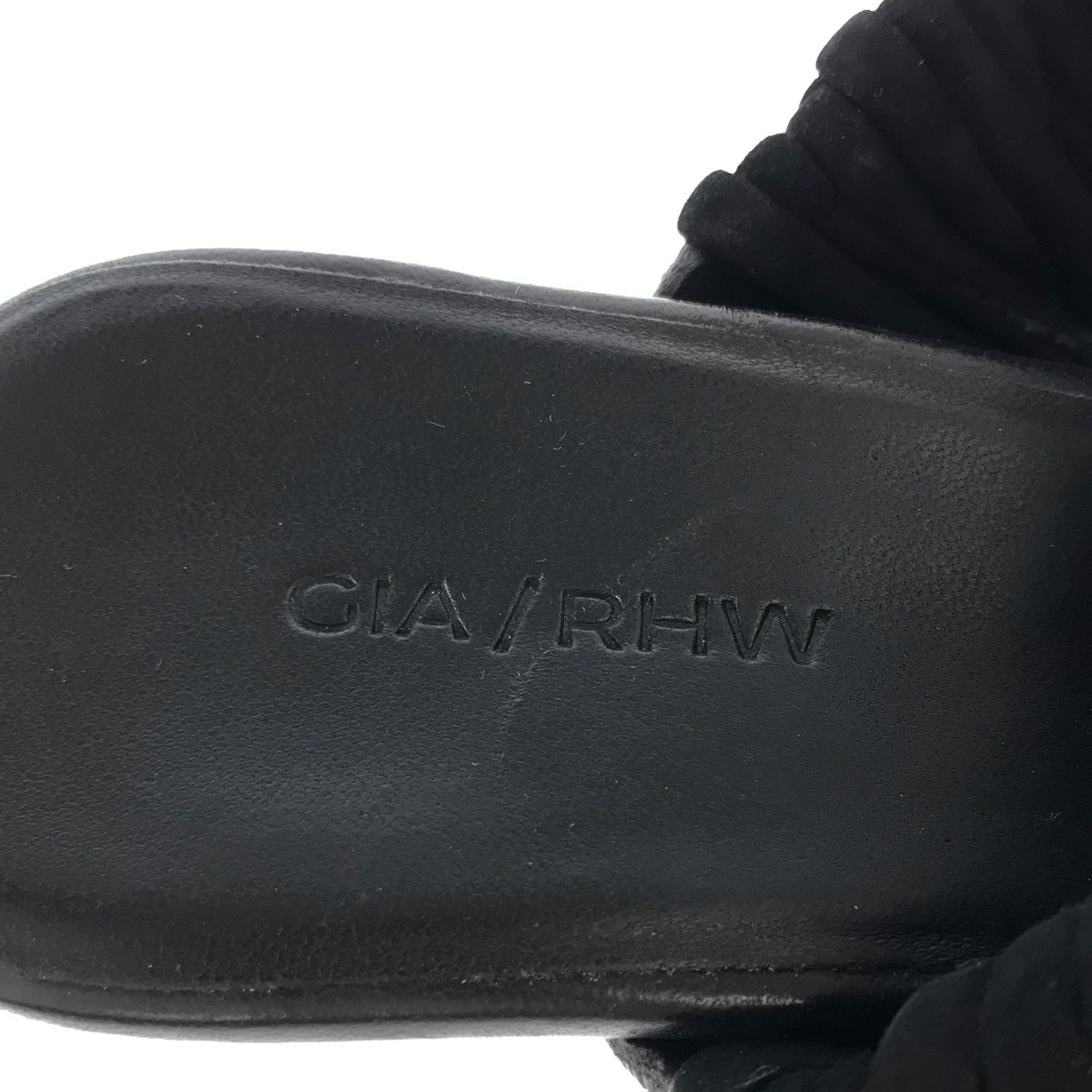 GIA / RHW ジア / アールエイチダブリュー スウェードソングサンダル  