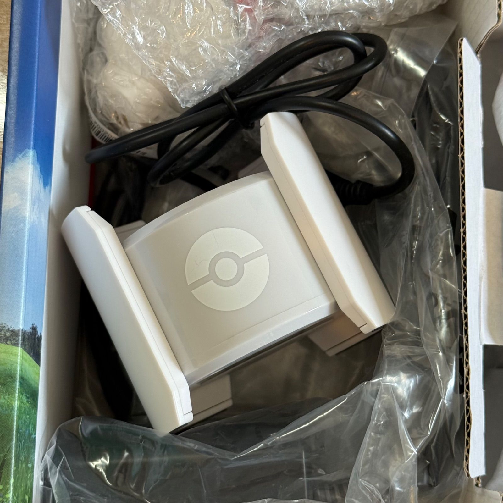 9-030 Switch 本体 ピカチュウ イーブイ 箱付き|mercariメルカリ官方