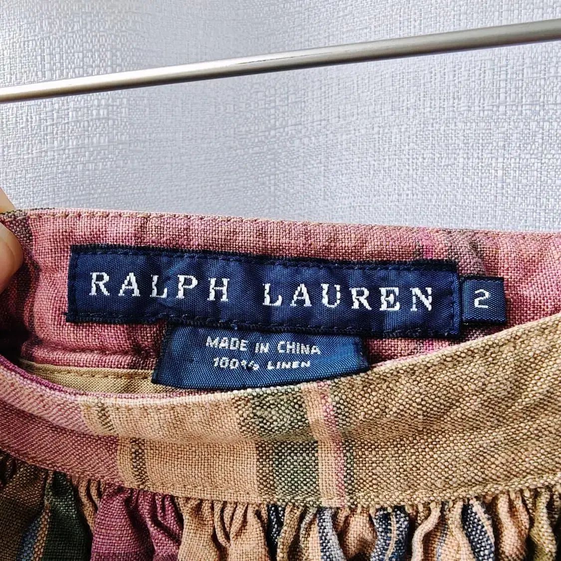 ベージュ ピンク