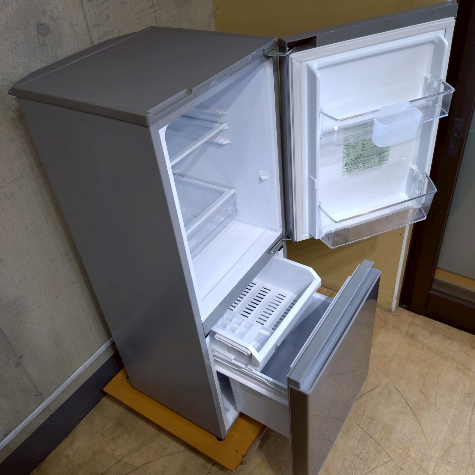 C9468 AQUA/アクア 2ドア冷凍冷蔵庫 AQR-13K 内容量:126L 2021年製 