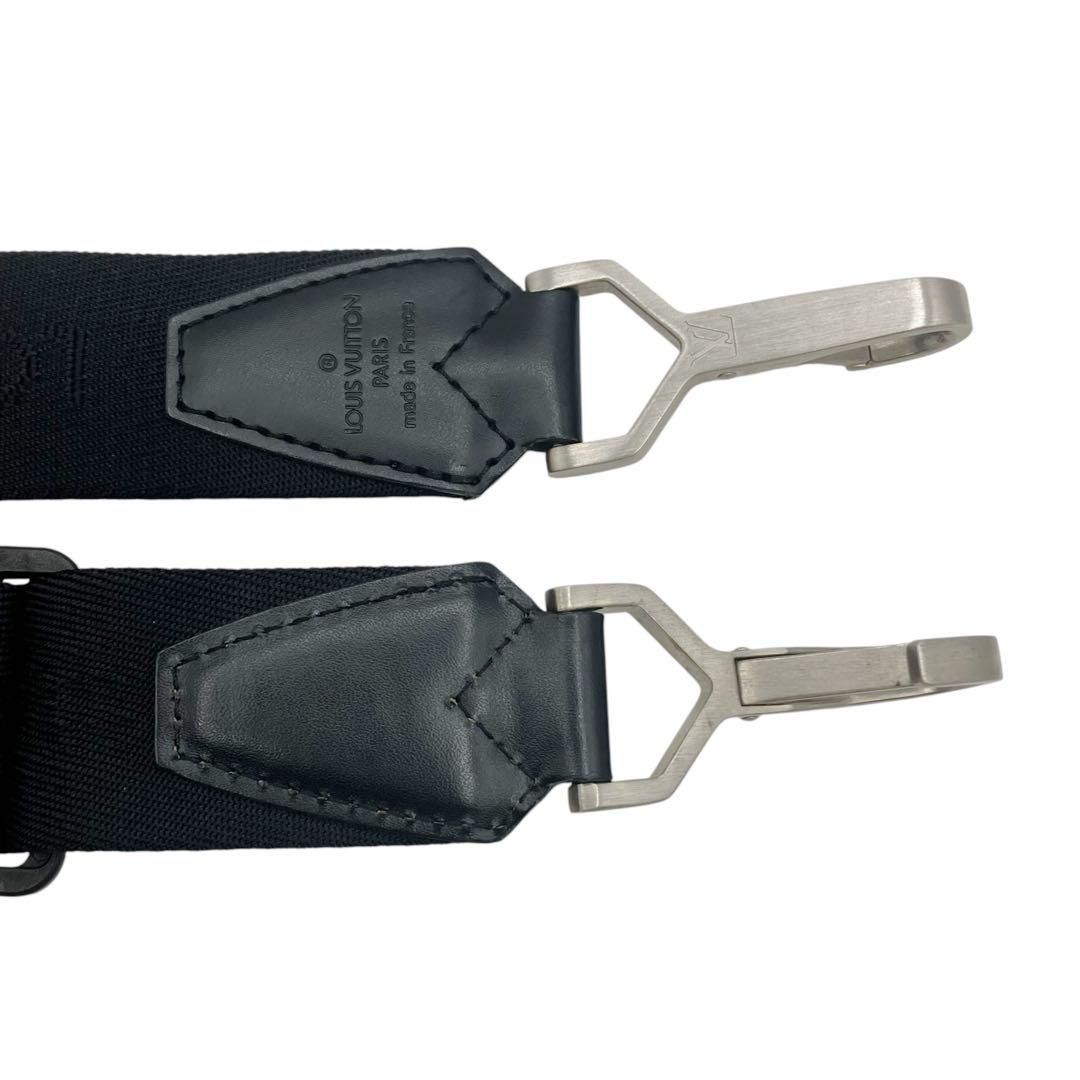 ショルダーストラップ