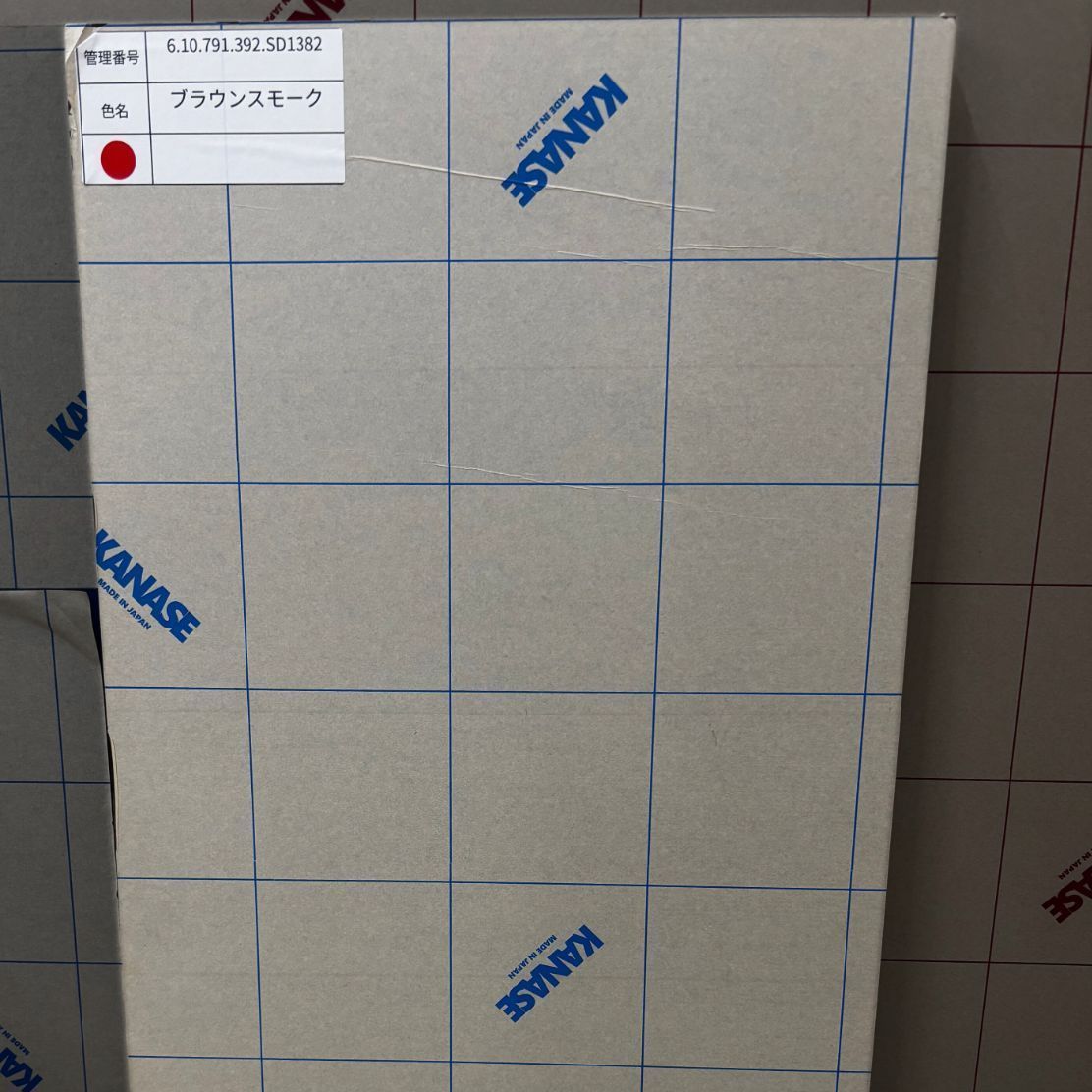 カナセライトSD1382 791×392 10mm キャスト アクリル板