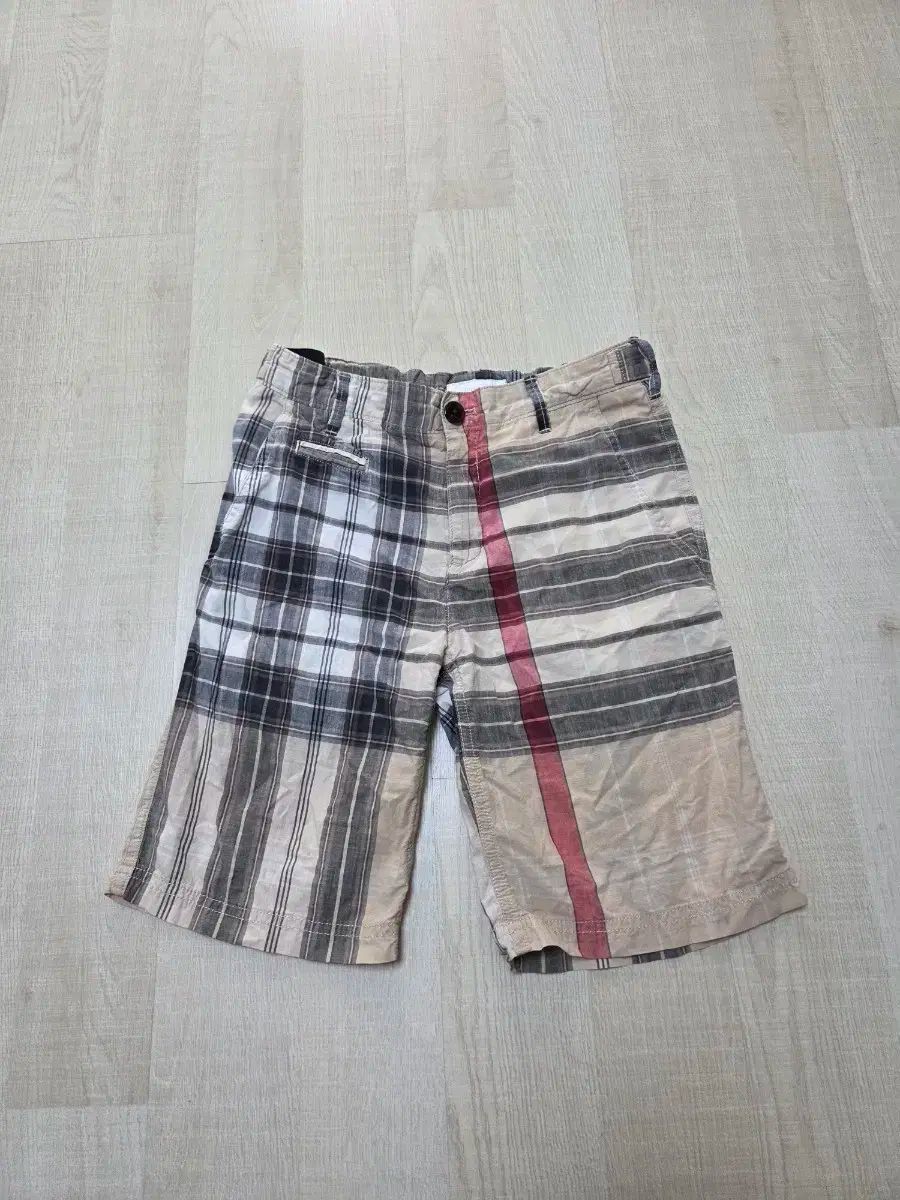 10Y Burberry Kids バーバリーキッズ チェック 半ズボン