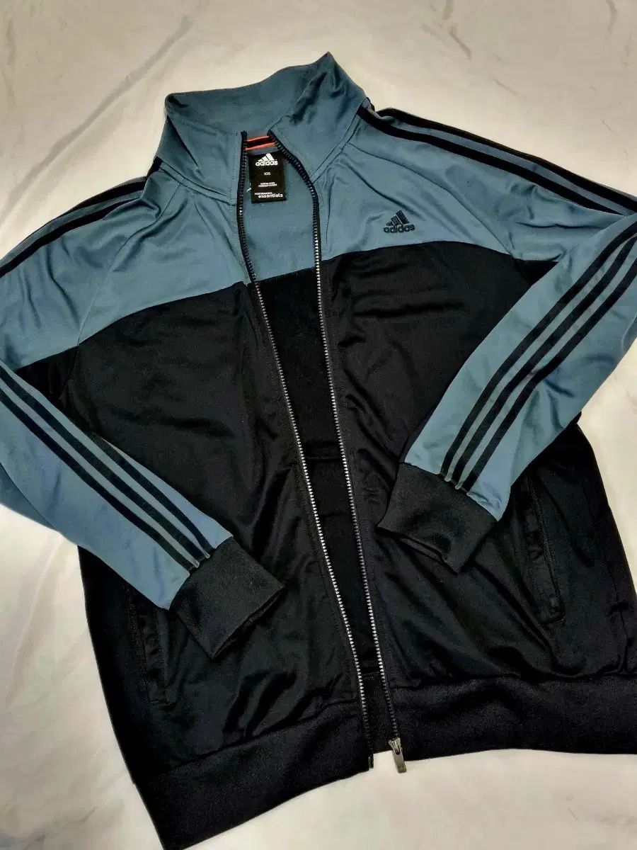 adidas(アディダス) ジャージ メタルブルーグレー 105