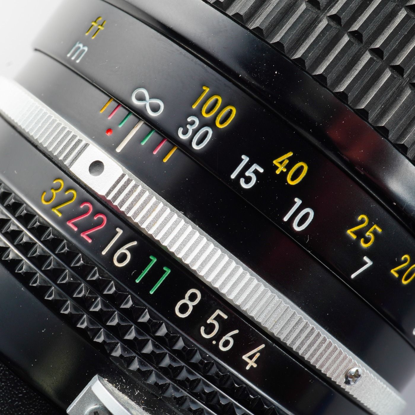 Nikon ニコン Nikkor 200mm F/4 非Ai 単焦点レンズ 【公式通販】