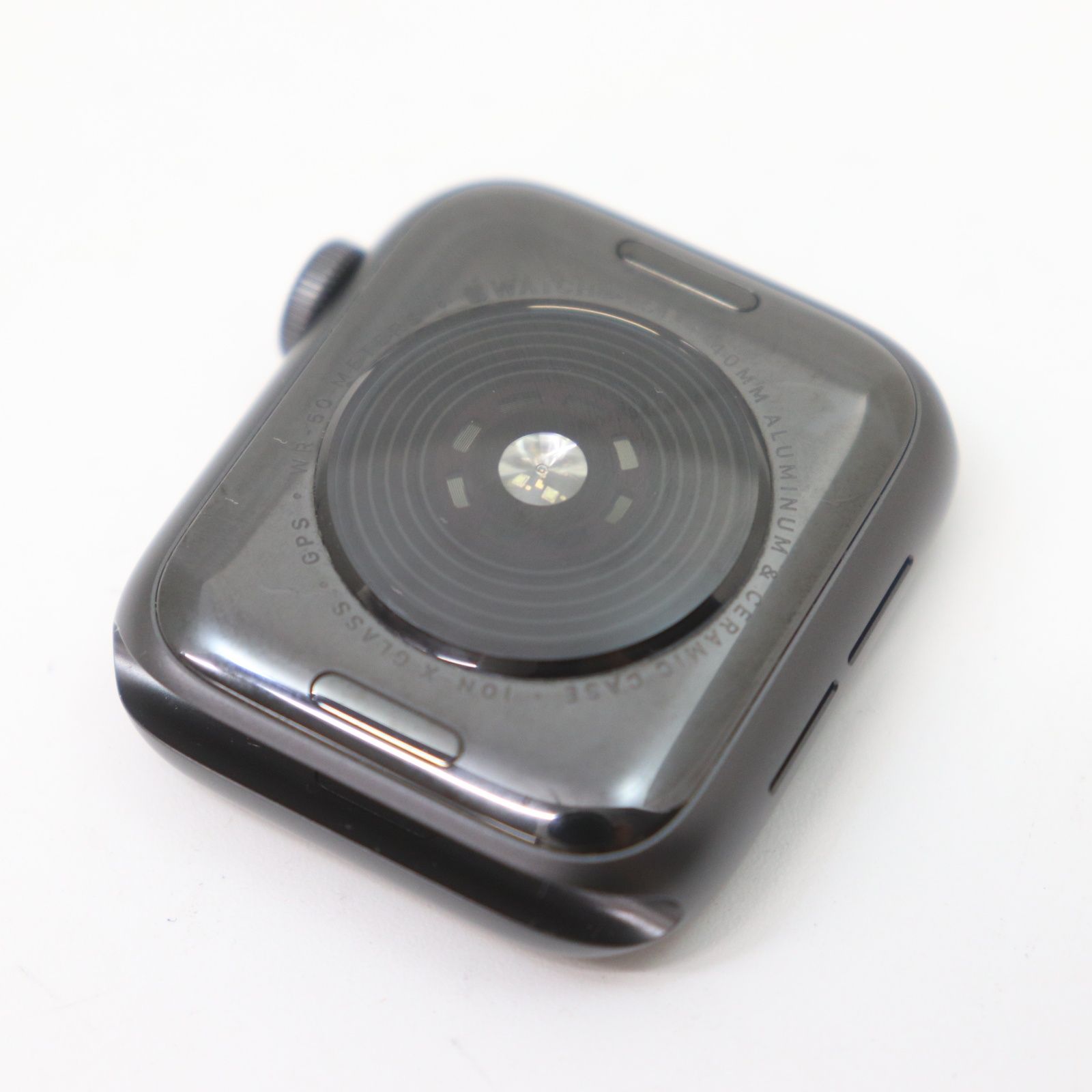 ITSJQPSYZS67 美品 Apple Watch SE 40mm GPSモデル MKQC3J/A スペース 