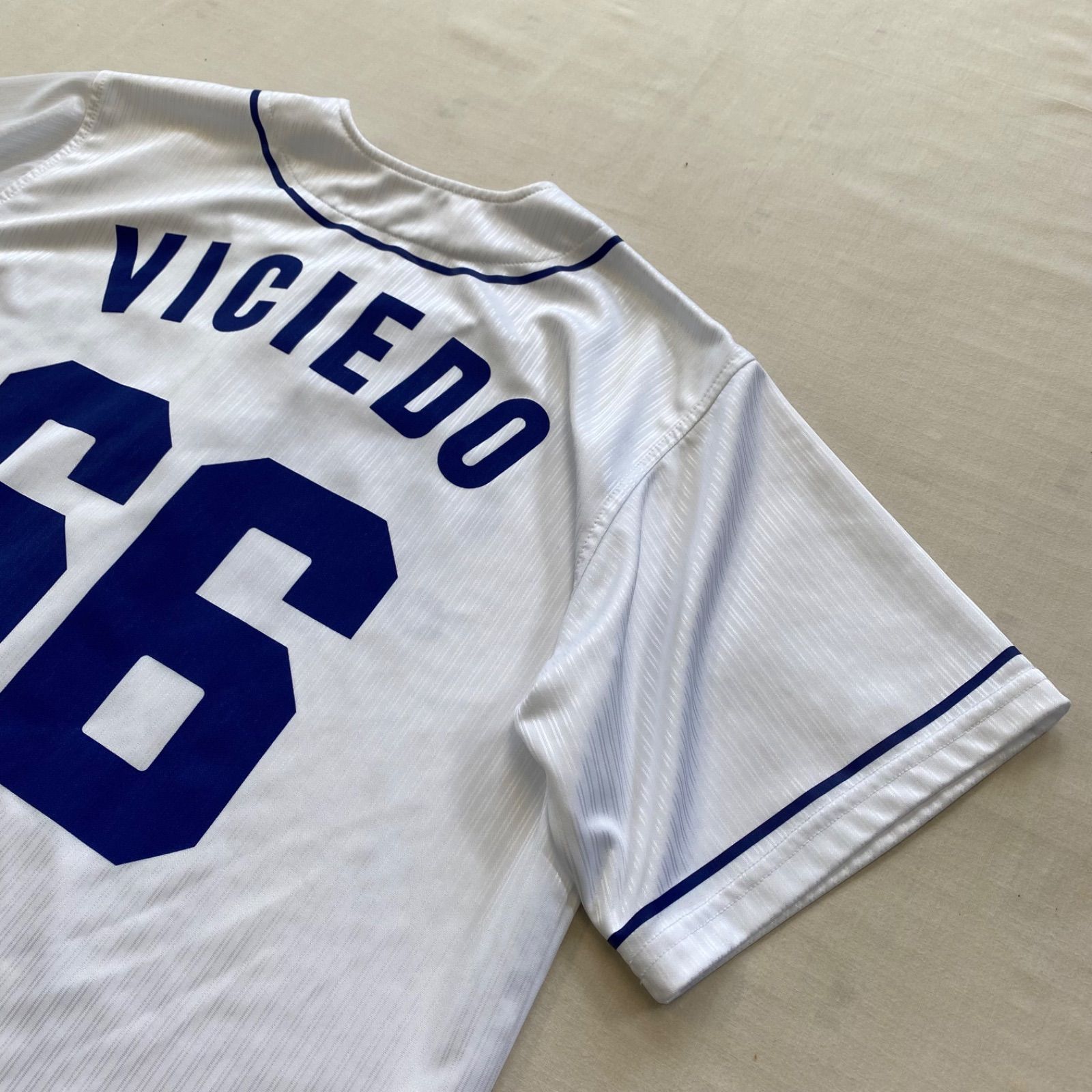 Dragons 中日ドラゴンズ ユニフォーム ダヤン・ビシエド VICIEDO