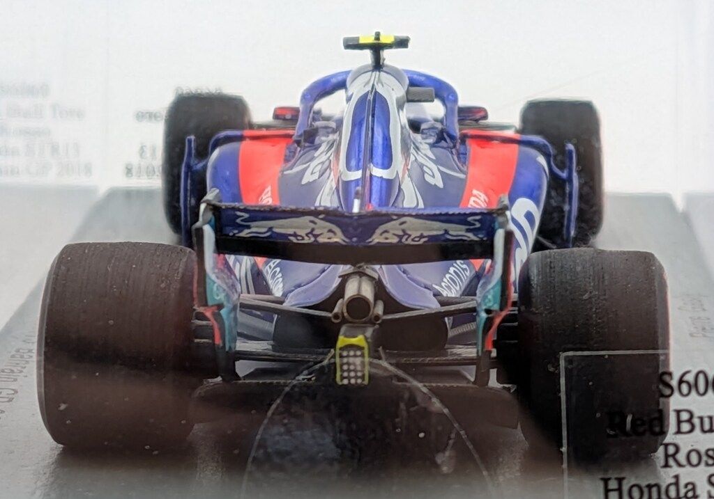 模型・プラモデル Spark model 1/43 Red Bull Toro Rosso Honda No.10