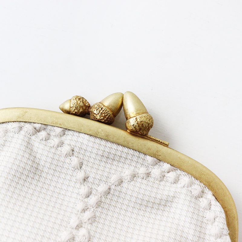 ミナペルホネン タンバリン 46×50 耳付き