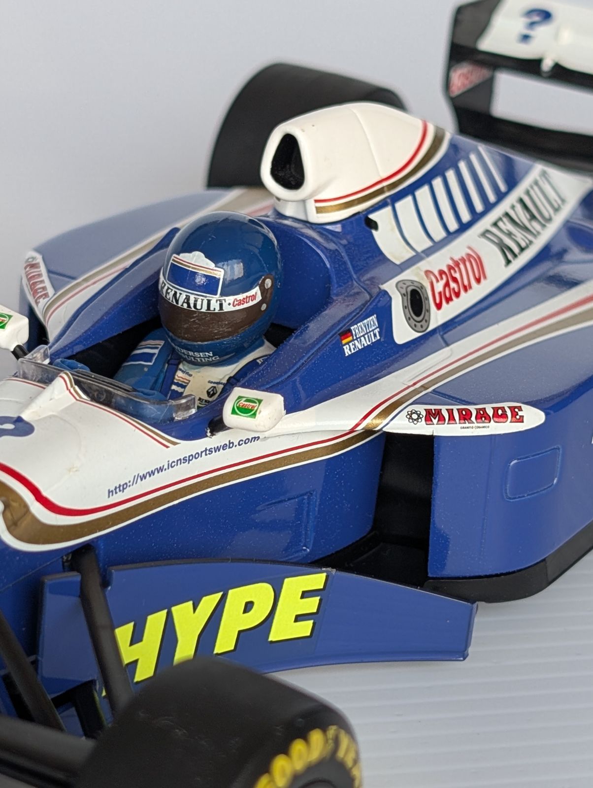 1/18 ミニチャンプス製 williams FW19 #4 FRENTZEN 1/18 Minichamps - 1997 WILLIAMS-RENAULT FW19 #4 H-H FRENTZEN