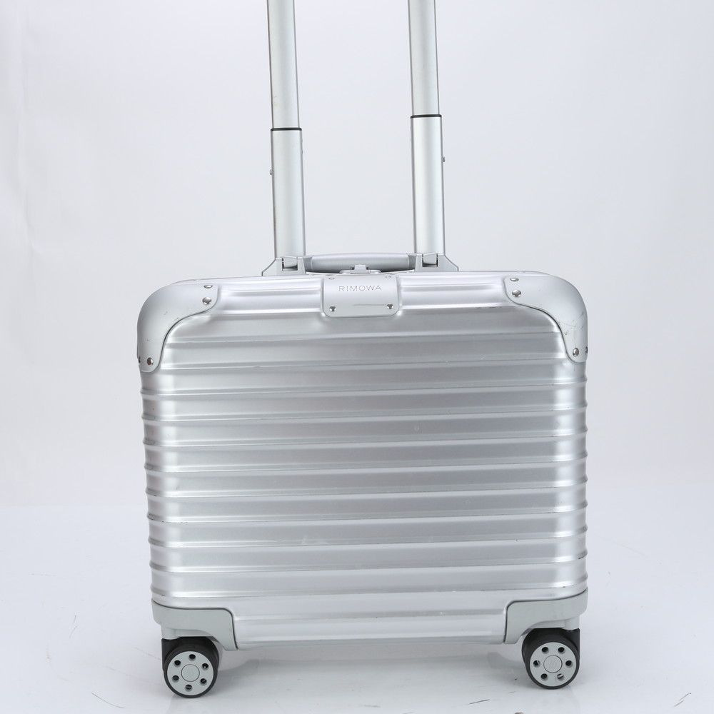 極美品 リモワ RIMOWA 29L シルバー系 極美品 RIMOWA リモワ オリジナル コンパクト アルミニウム 4輪