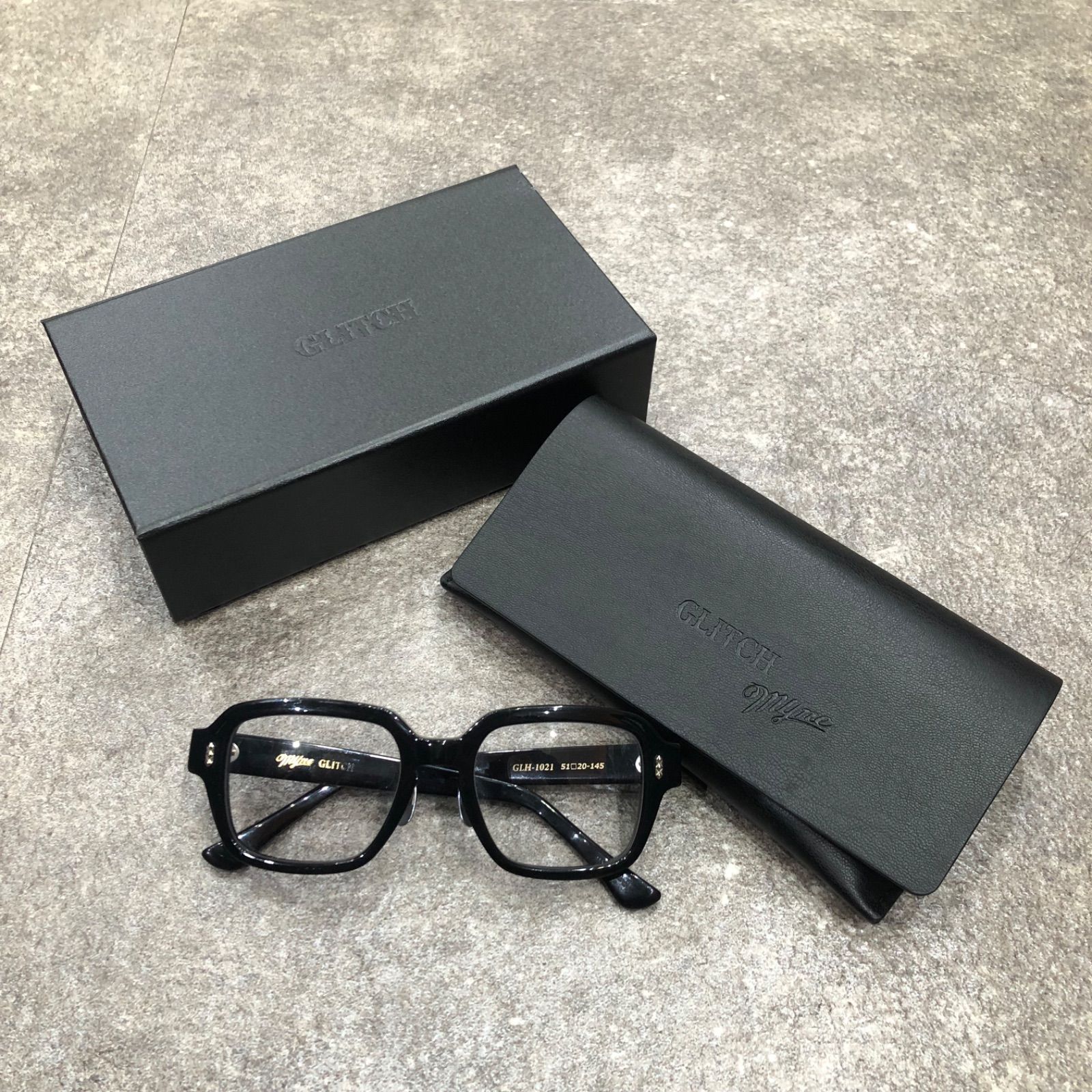 Myne×glitch eyewear サングラス ケース有り！ Myne×glitch eyewear サングラス ケース有り！ Myne×glitch