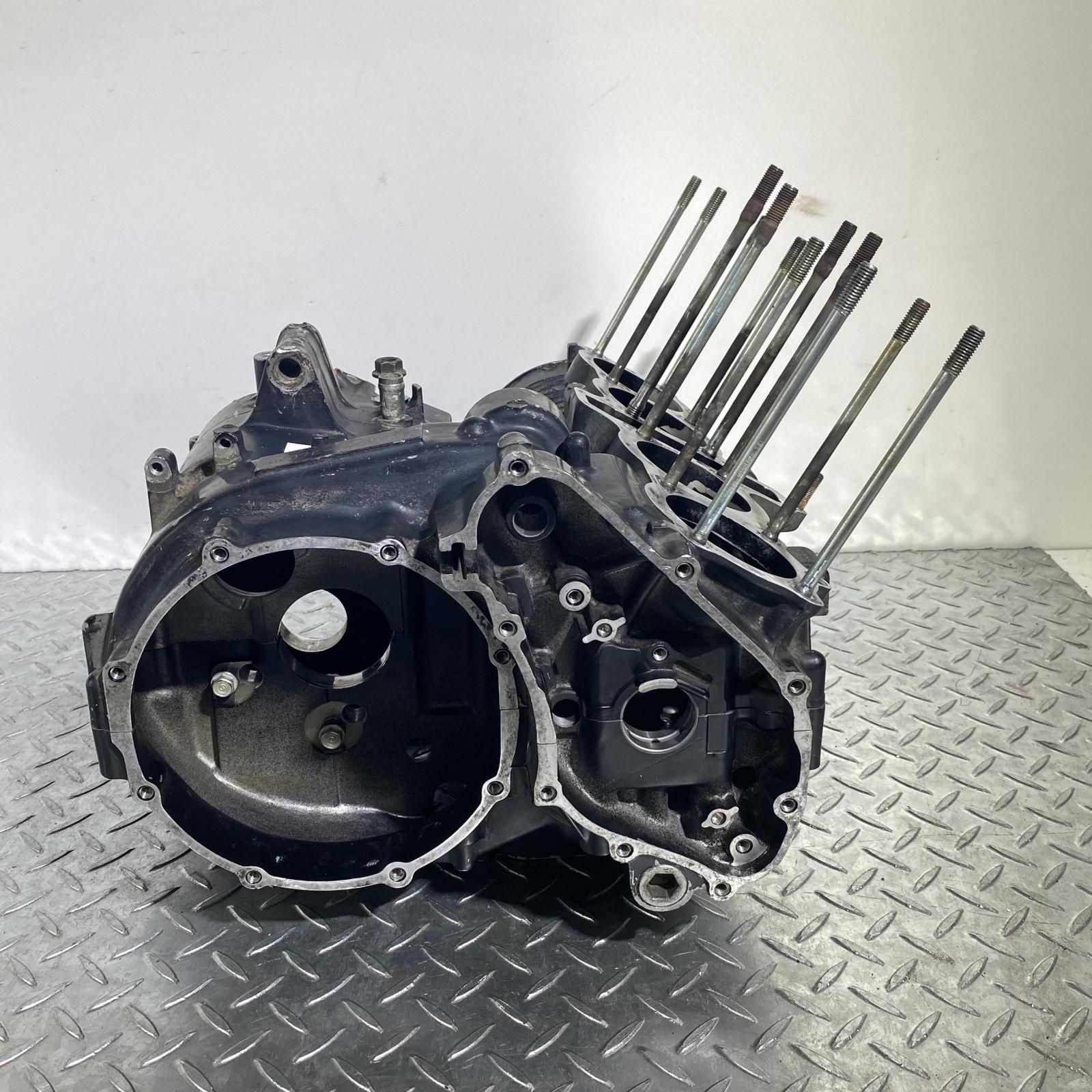 クランクケース CBX400F HONDA 上側 ホンダ - CBR400F 番号 Yahoo 
