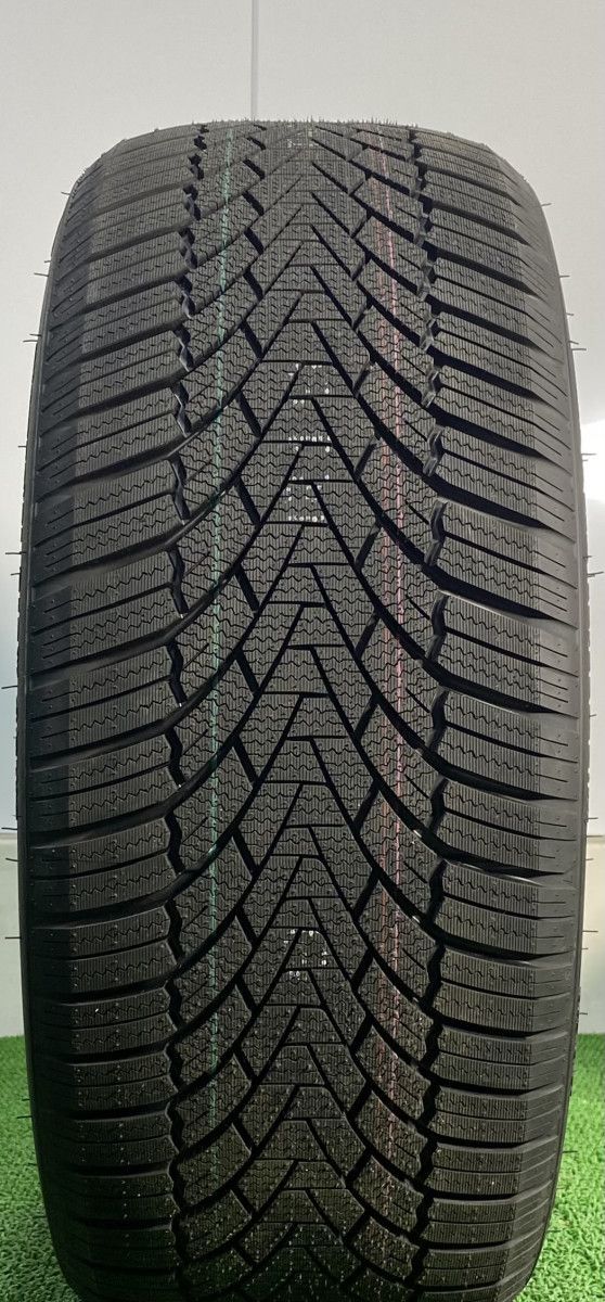 フロント 225 40 R 19 リア 255 35 ARIVO ARW 3 スタッドレスタイヤ 2本ずつセット 本州 冬タイヤ