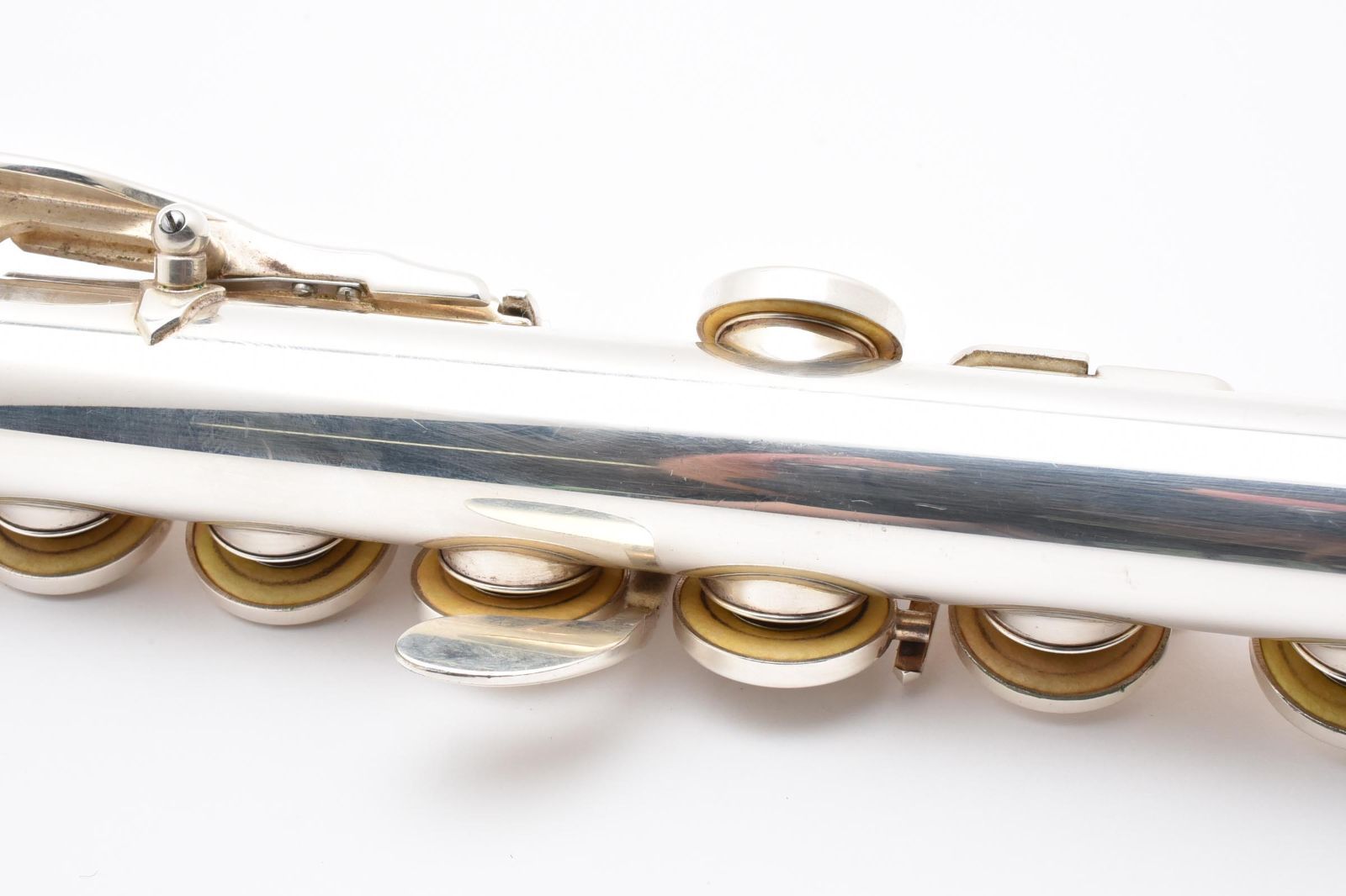 5☆大好評！ YAMAHA YFL-411 フルート 銀製 925 ヘッド管 主管 足部管 Ag925 ケース付 ヤマハ 吹奏楽 除菌済 シリアルD78513 愛された