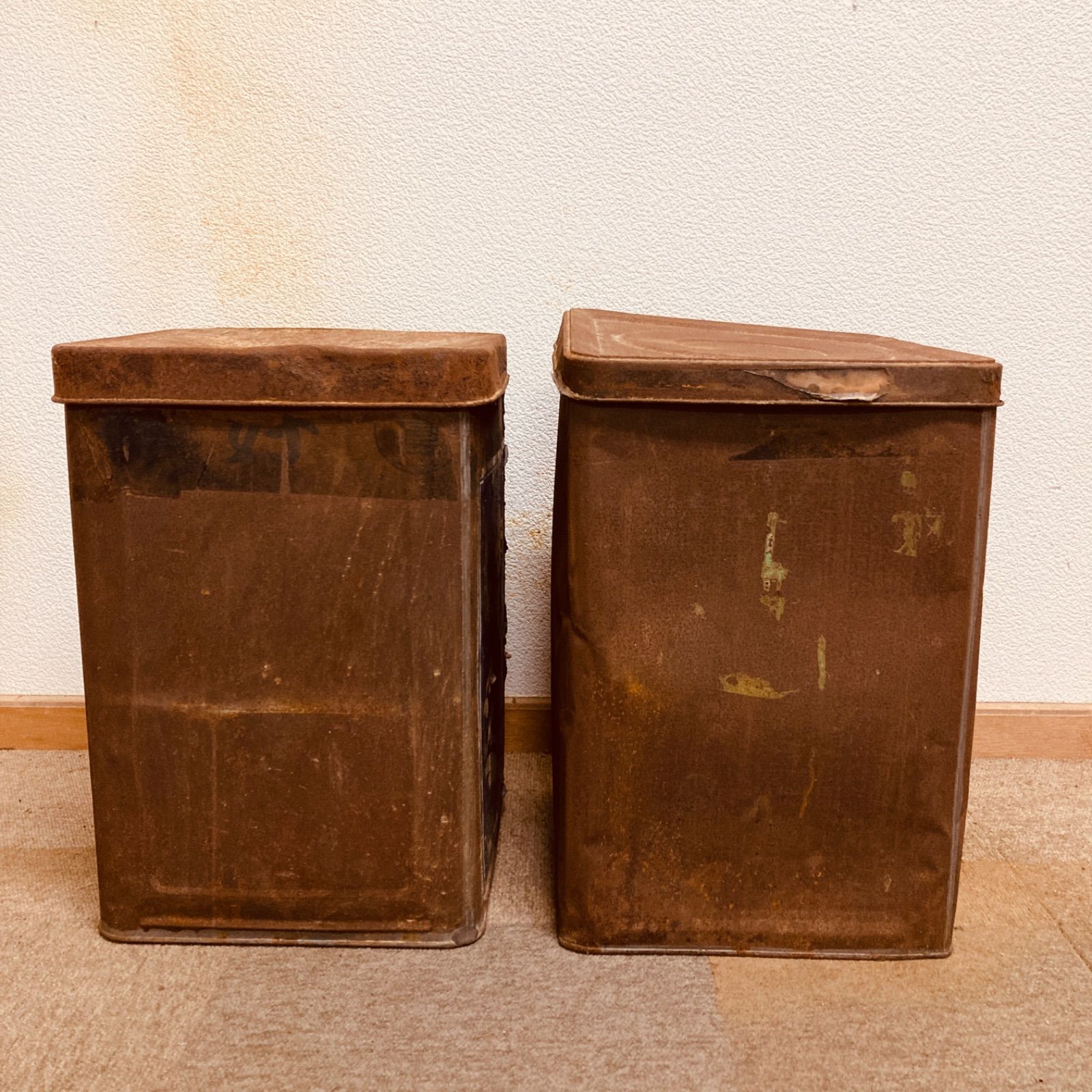 1面ガラスの一斗缶 古物 アンティーク 昭和レトロ 1面ガラスの一斗缶 古物 アンティーク 昭和レトロ