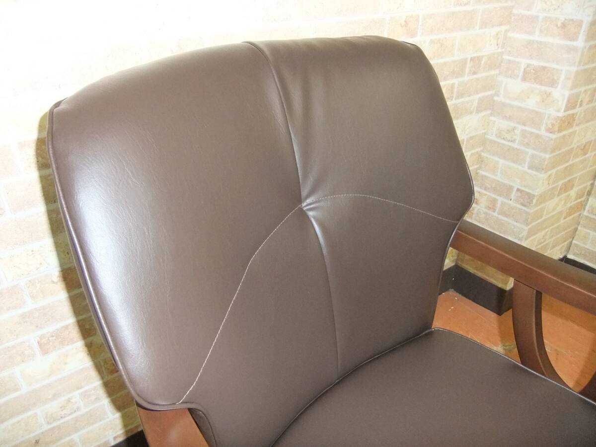 貞苅椅子製作所 品