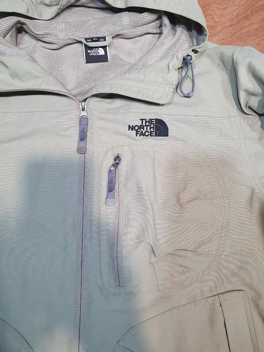 THE NORTH FACE ザノースフェイス ウィンドブレーカー サイズ100 2200303