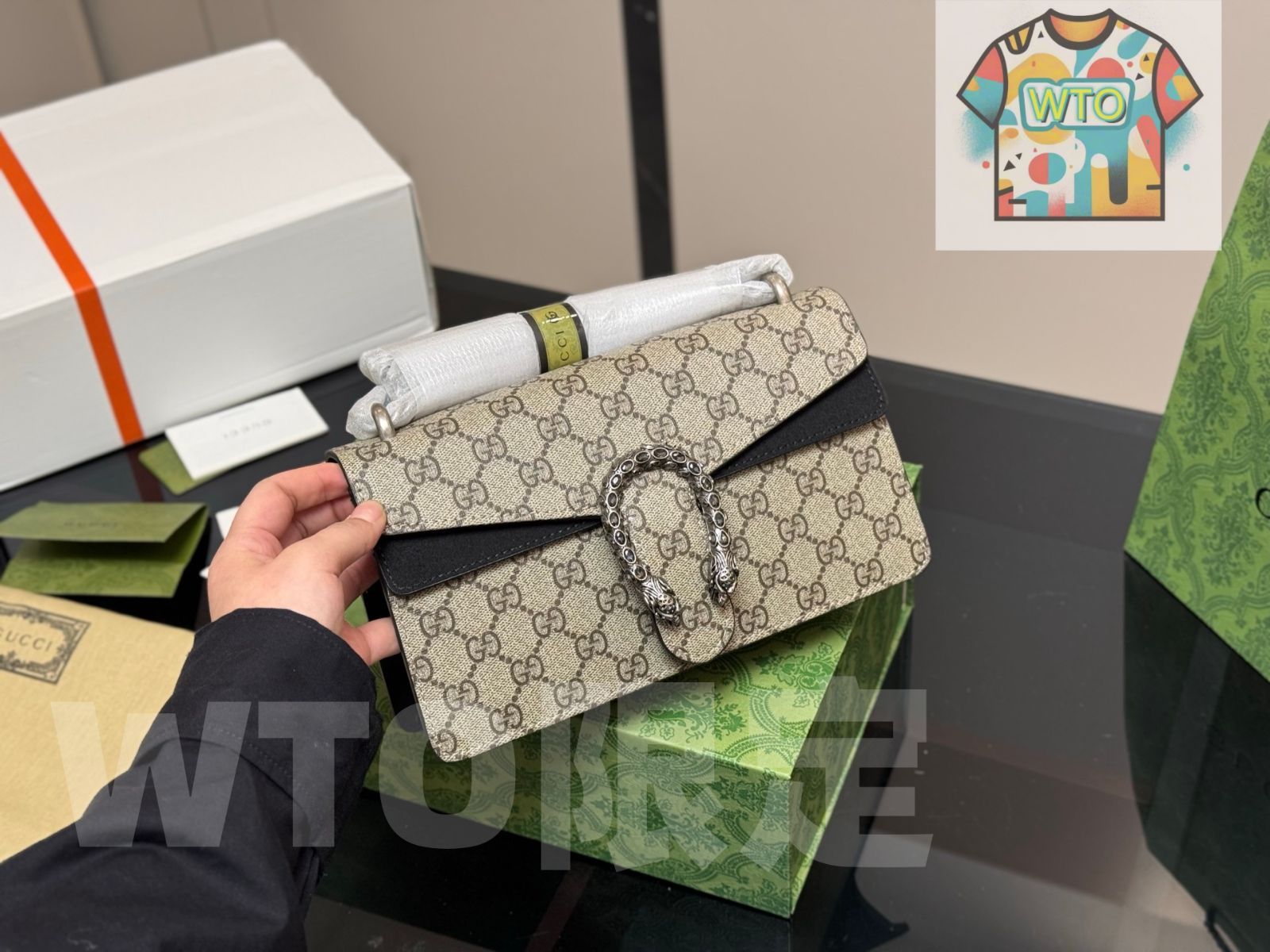GUCCI ディオニュソス ターコイズ　クラッチバッグ 五千円値下げしました！GUCCI ディオニュソス ターコイズ