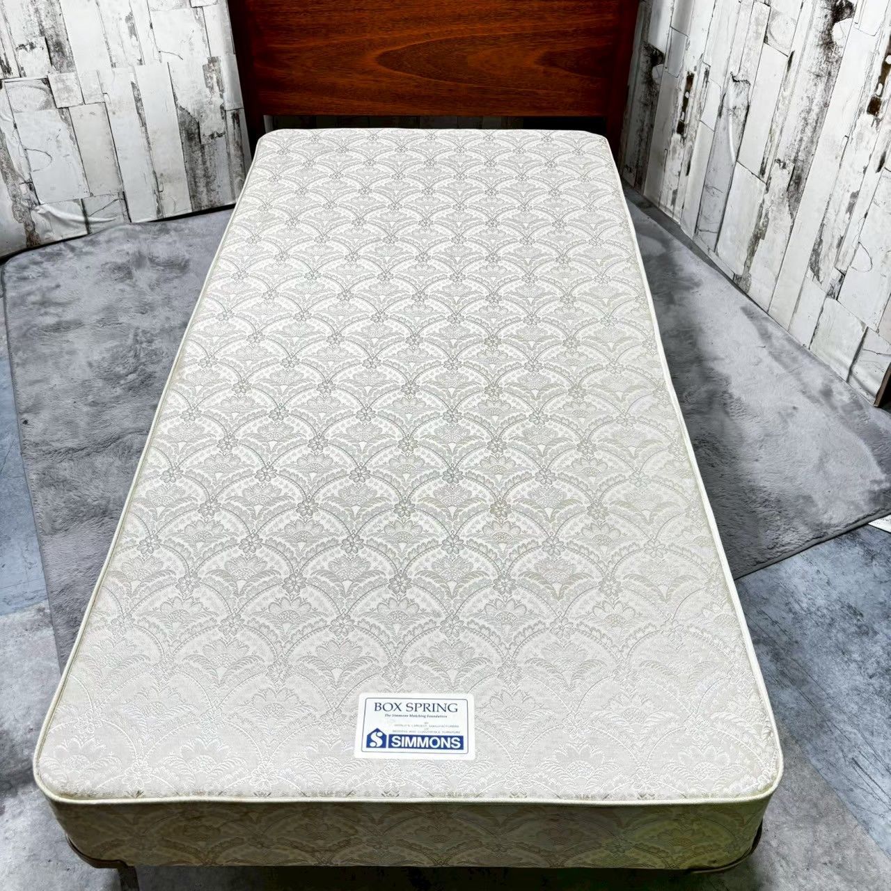 DREXEL HERITAGE TRIUNEドレクセルヘリテイジ トライユン ヘッドボード シモンズ製マット ベッド シングル