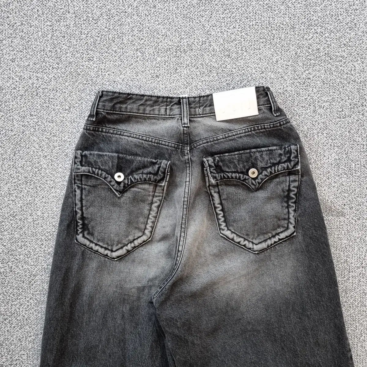 OOTJ ブラックデニム