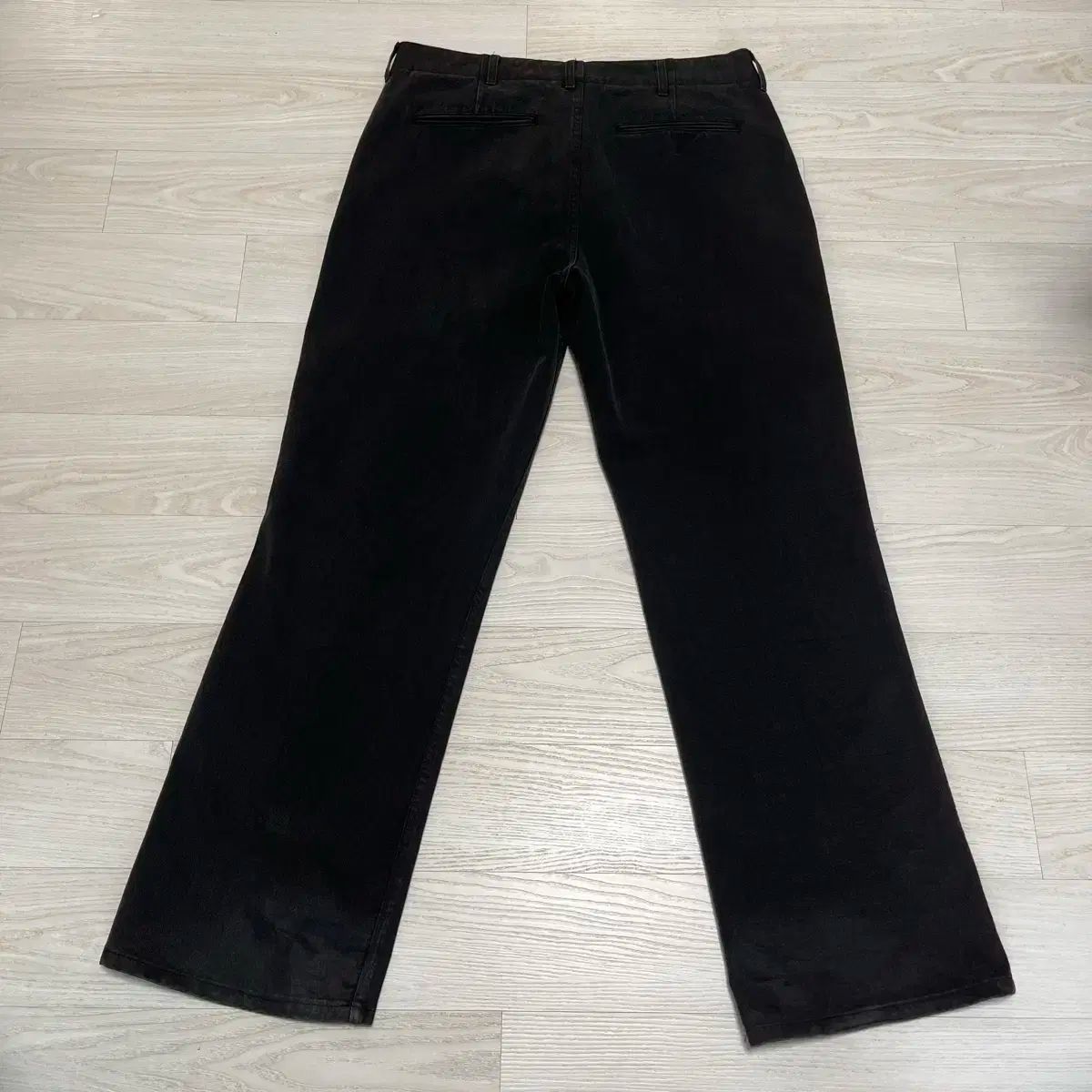 ピアス ミリタリー チノパンツ ブラック mサイズ ほぼ