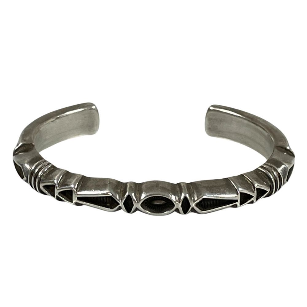 Navajo Edison Sandy Smith バングル　蜘蛛 Navajo Edison Sandy Smith トライアングル バングル - メルカリ