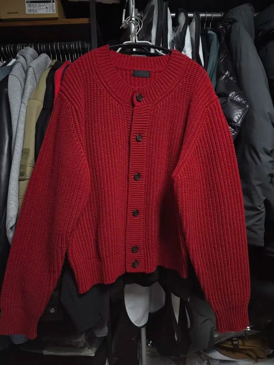 モマデザイン ウール ネック クロップド ニット カーディガン レッド 48 100