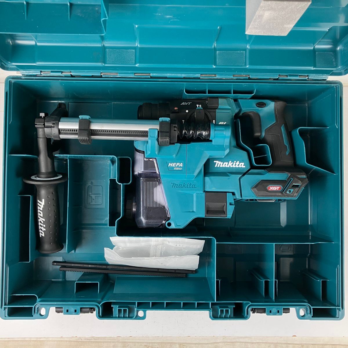 ЗЗMAKITA マキタ 40v 20mm 充電式ハンマドリル 集じんシステム付 バッテリー 充電器無し HR010G ブルー