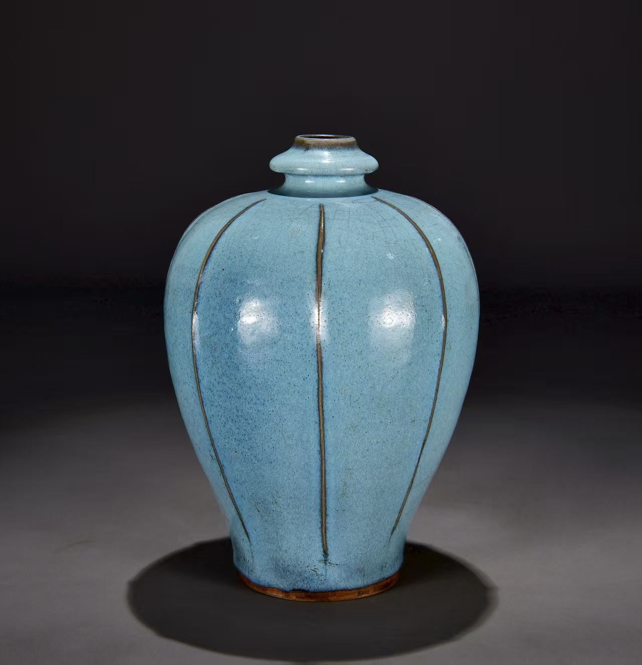 中国 骨董品 瓶 定窑 黑釉瓶 陶芸 古美術。 中国古美術.精品収蔵.宋時代鈞窯.紅斑瓜稜梅瓶.古陶磁器・置物