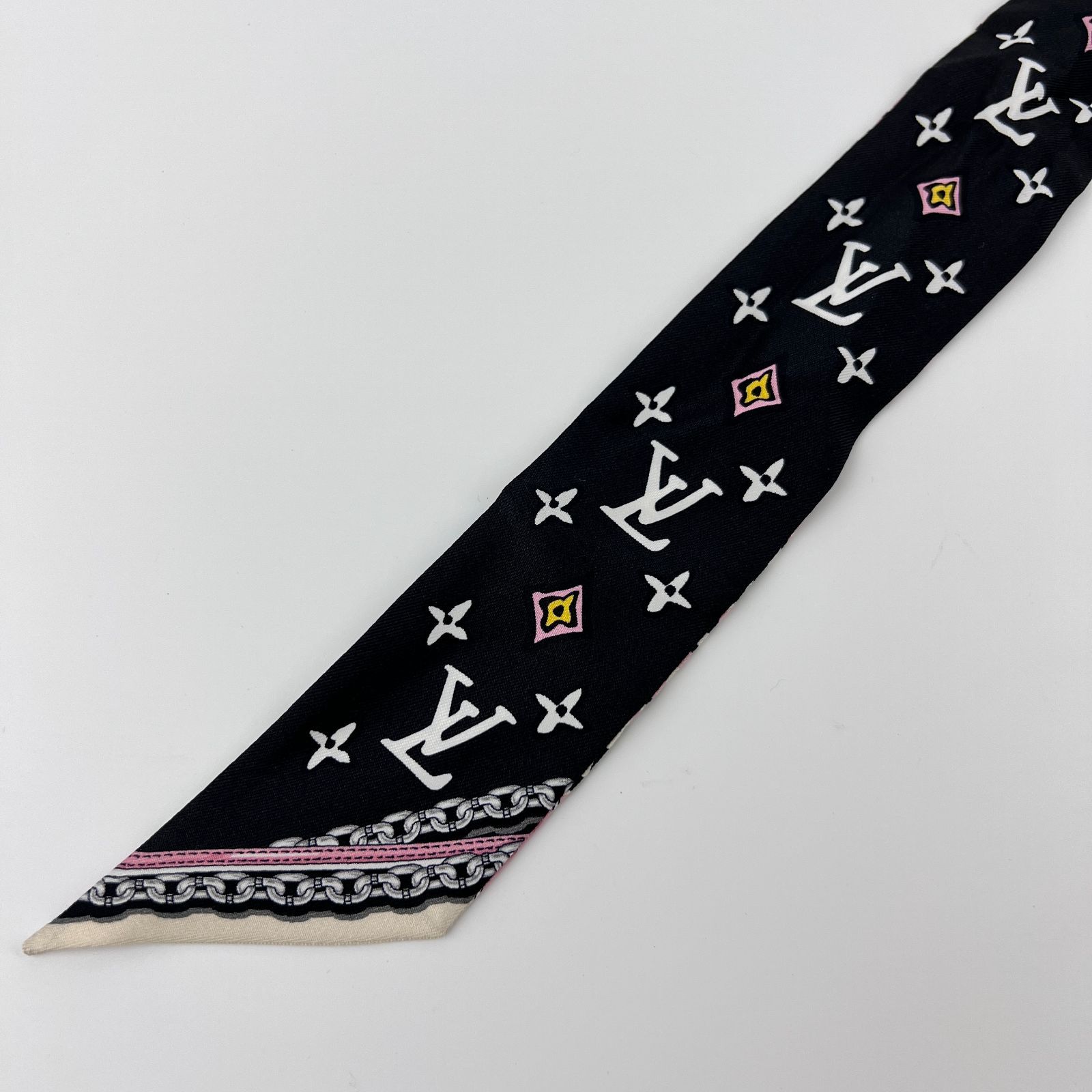 LOUIS VUITTON シルクスカーフ カレ70・ワイルド・アット・ハート ウィメンズ シルクスカーフ&バンドー - カレ70｜ルイ・ヴィトン