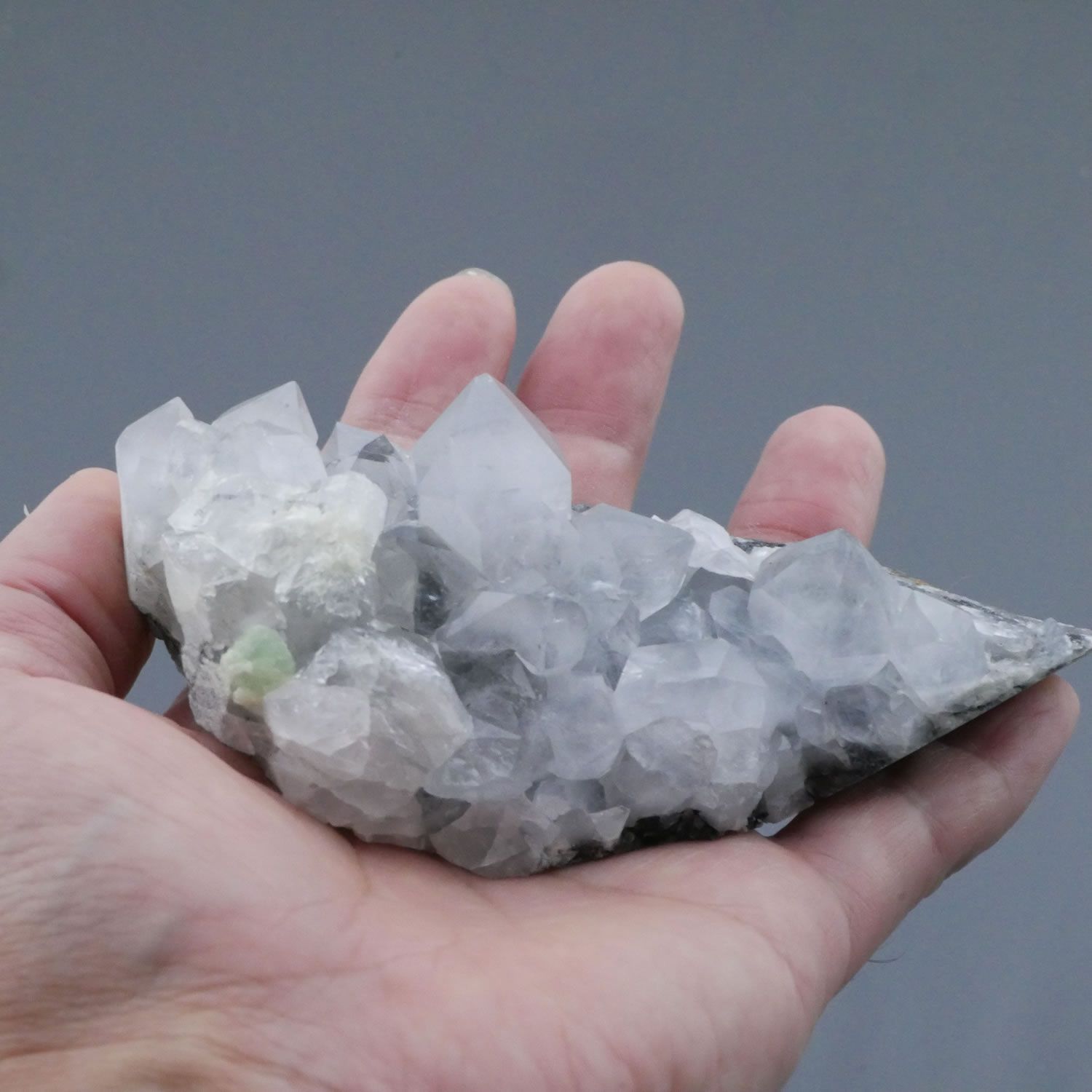 水晶 クラスター 2464g 四川省産 プレナイト共生 水晶 クラスター 1点物 約208g 天然石