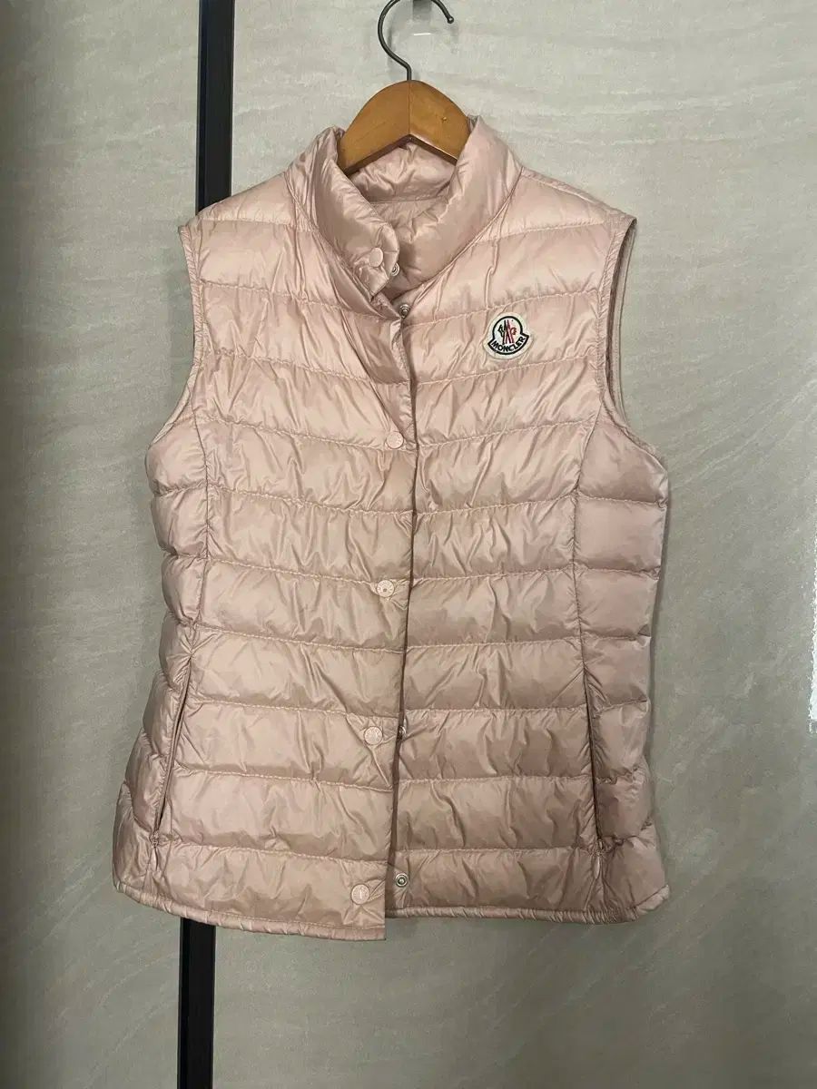 モンクレール 女の子 12y ダウンベスト
