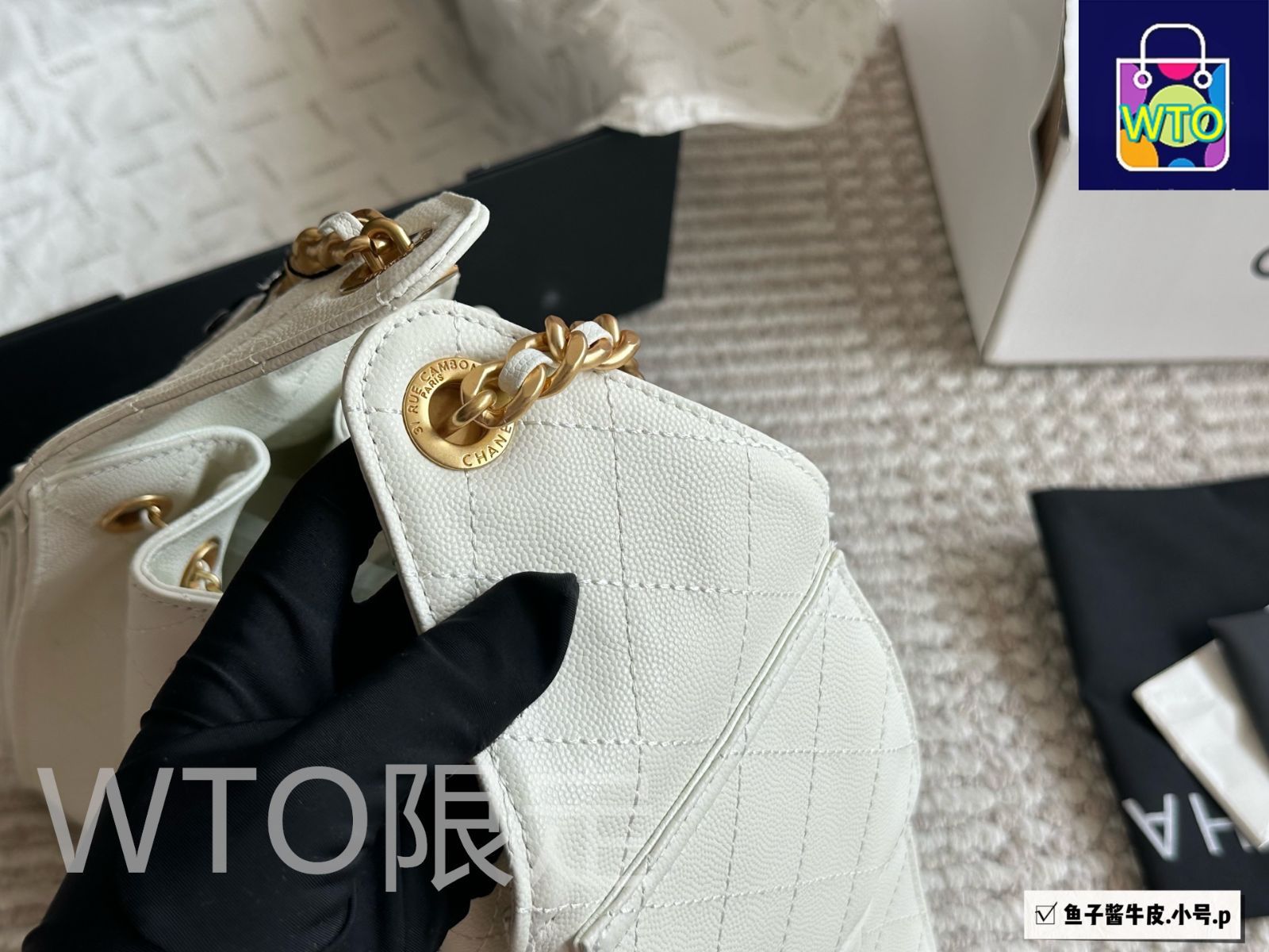 【冬に大活躍なボアに美脚効果も♪】シャネル レザー サボ ボア 今日特価】Chanel シャネル ホボ キャビアレザーで質感が細かく