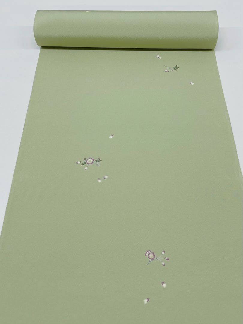 小紋 飛び柄 桜 裏葉柳色 正絹 反物 T7871 小紋 飛び柄 桜 裏葉柳色 正絹 反物 - メルカリ