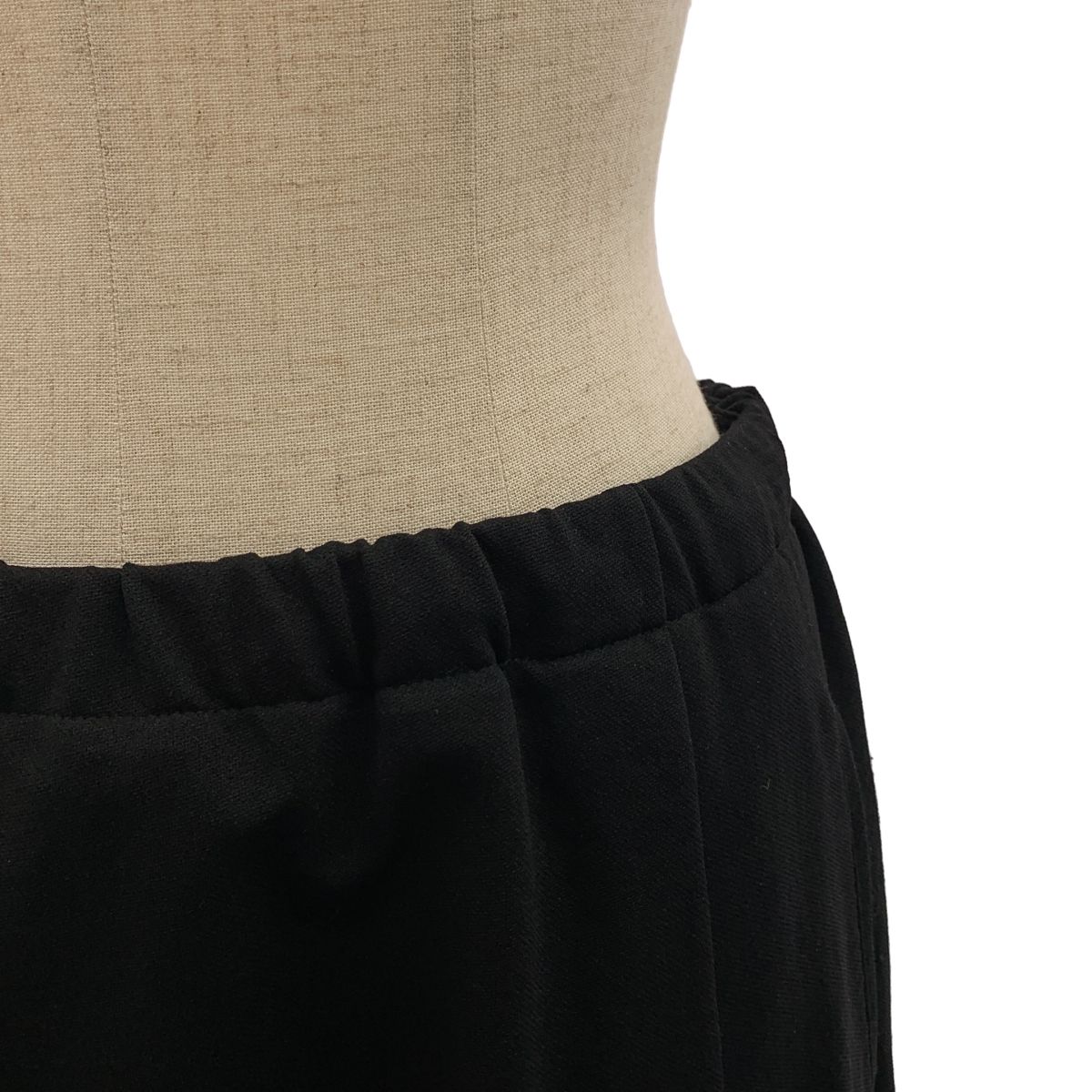 REGULATION Yohji Yamamoto | レギュレーションヨウジヤマモト | ポリエステル ギャザー ロング スカート | 2 | ブラック | レディース