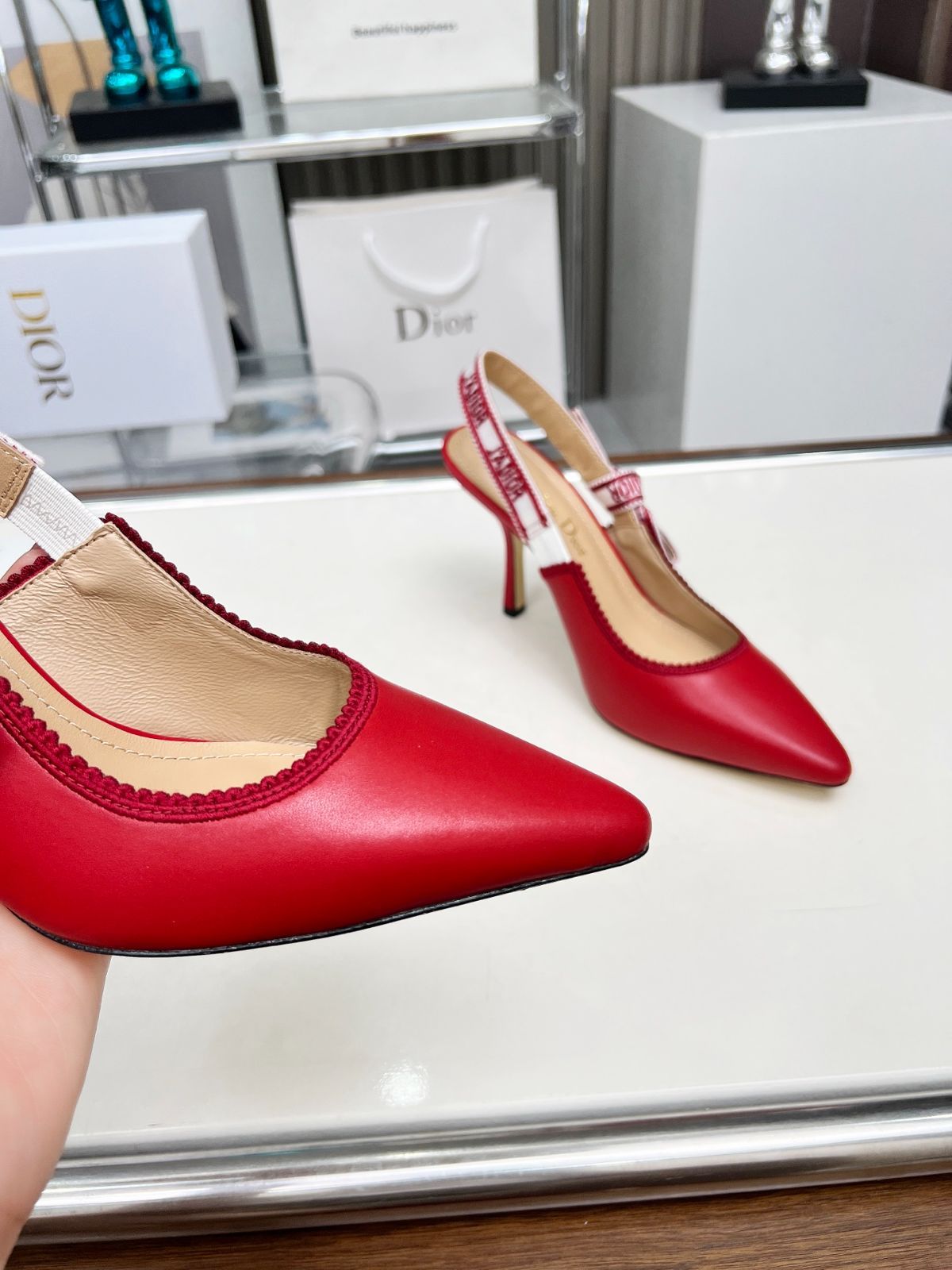 Dior 刺繍ハイヒール アルファベットロゴリボンサンダル10-3