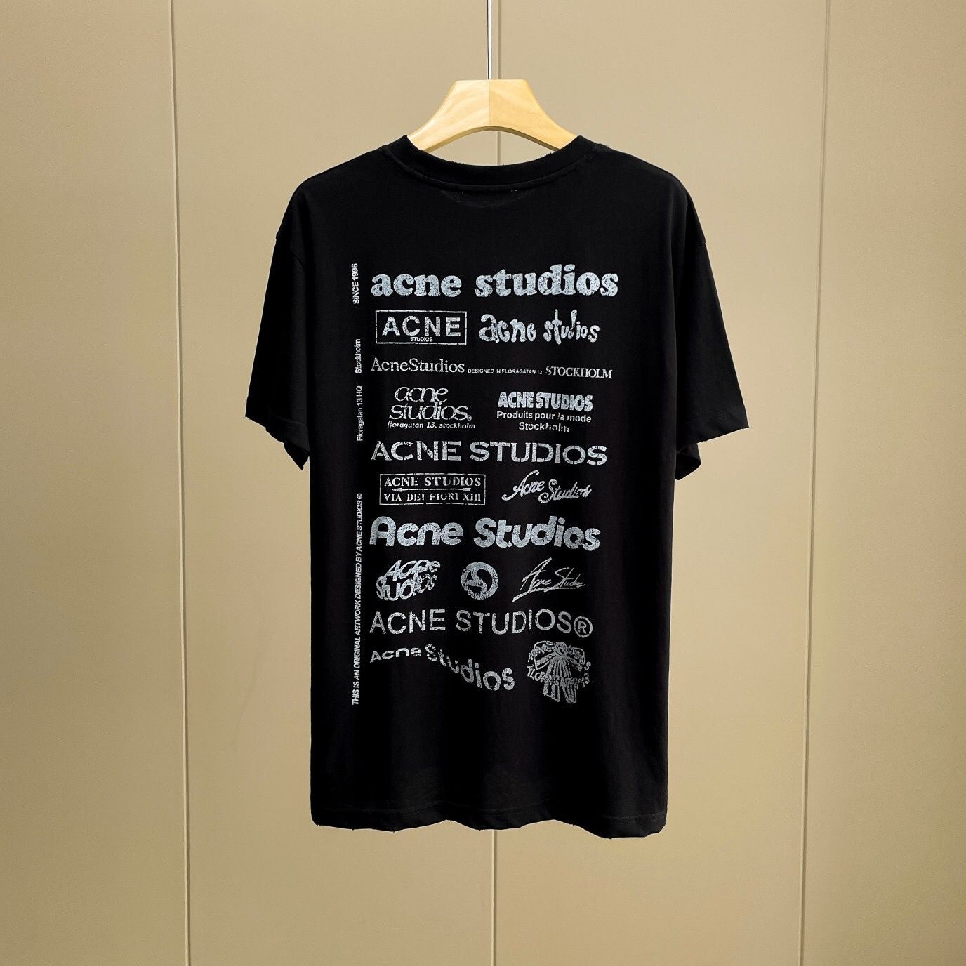 ⭐極美品⭐Acne Studios 逆刷りロゴTシャツ 黒 - メルカリ