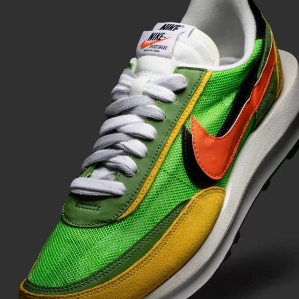 本日の特別価格ナイキ NIKE LD WAFFLE x SACAIグリーンガスト 