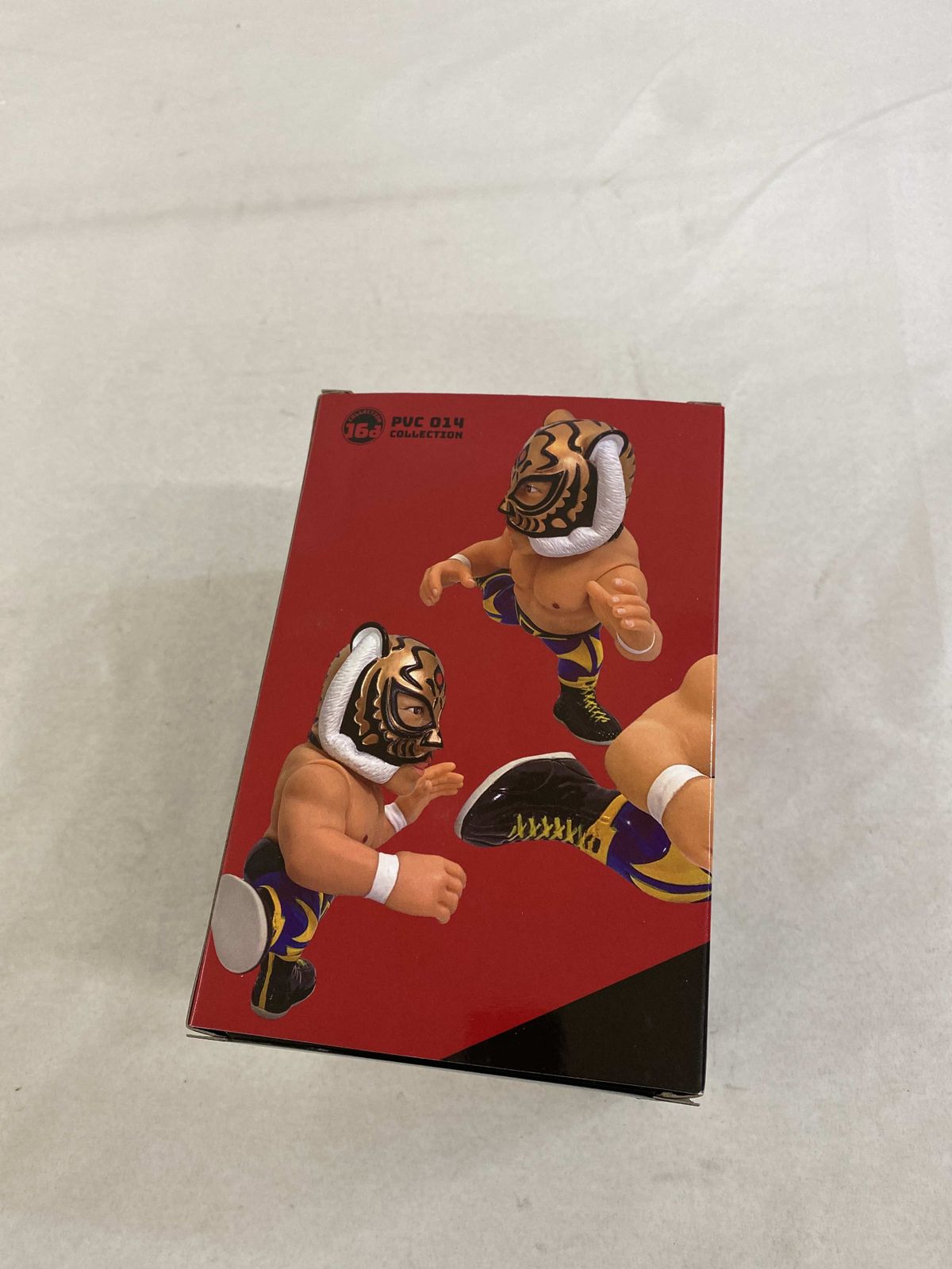 初代タイガーマスク(佐山聡) 伝説Ver. 「16dソフビコレクション