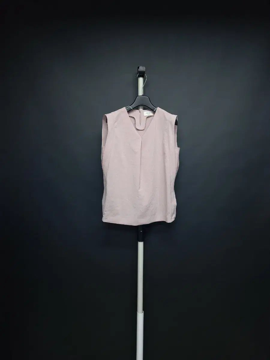 家禽 LATT BY T LATT by T 春 夏 ノースリーブ ブラウス 44 ー 66