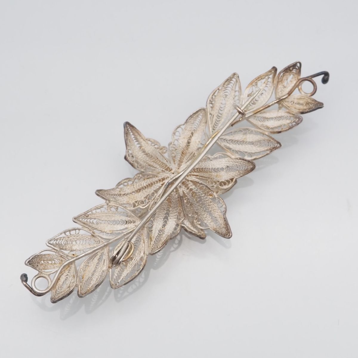 G912 ヴィンテージ ブローチ フィリグリー 銀線細工 フラワー デザイン