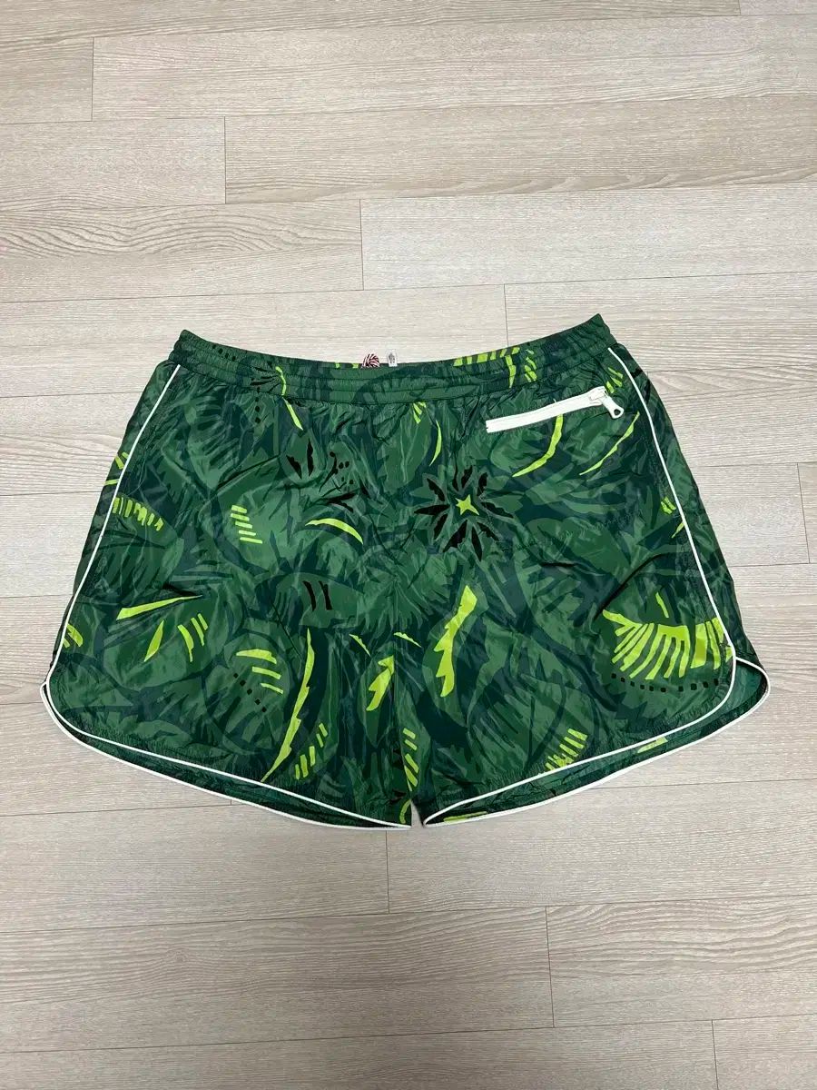 ストア MONCLER モンクレール スイムパンツ ハーフパンツ L 34