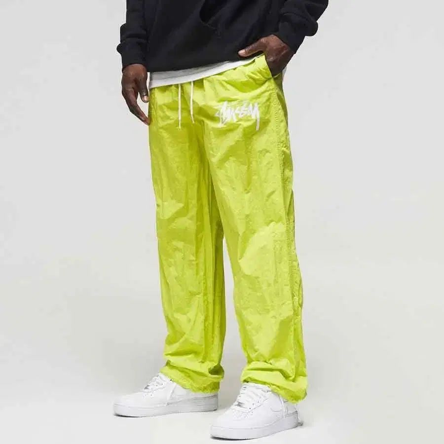 NIKE Stussy コラボ　2022 ナイロン　ビーチパンツ イージーパンツ ☆送料・関税込☆Stussy☆Nike x Stussy Beach Pants Off Noir
