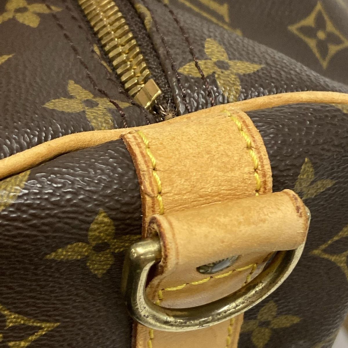 ボストンバッグ