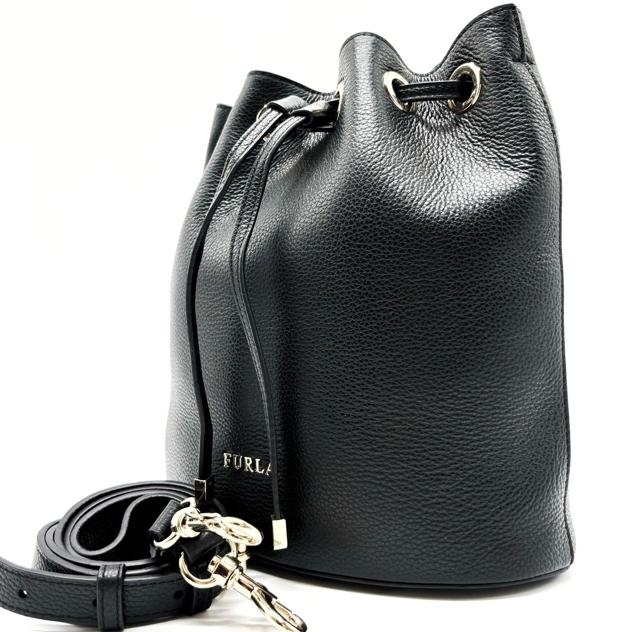 ✨極美品✨ FURLA フルラ ショルダーバッグ トートバッグ 巾着 ロゴ型 